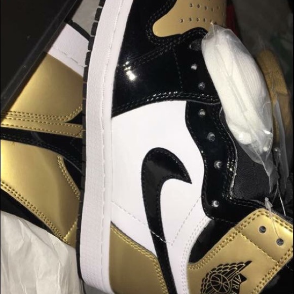 Gold Toe 1s - Picture 1 of 5